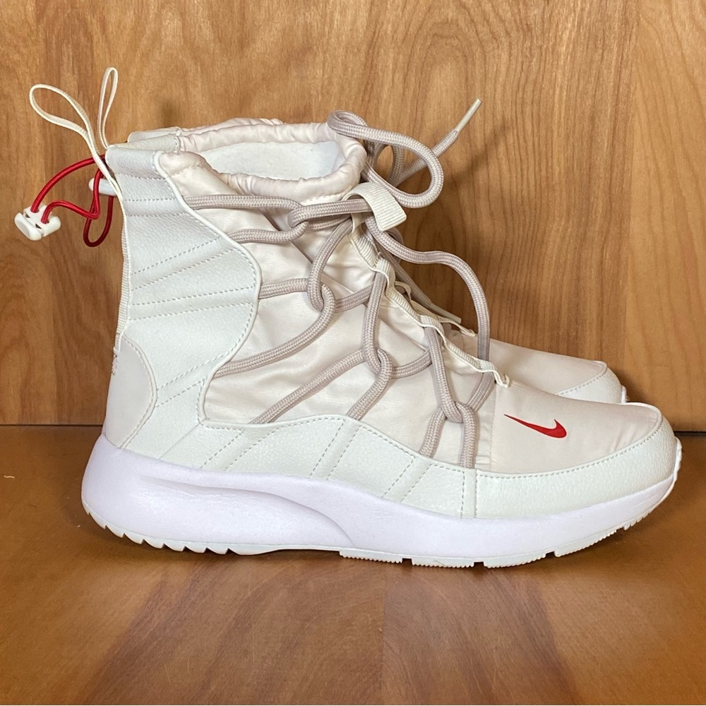 New Womens 9 Nike Tanjun High Rise Winter Boots Tripl… Gem